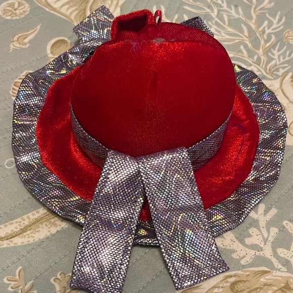 Mary Meyer Red Velvet Hat/ pen or pencil holder  - weighted and tagged - Picture 3 of 4